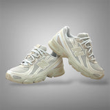 New Balance Men’s U740KP2 Beige