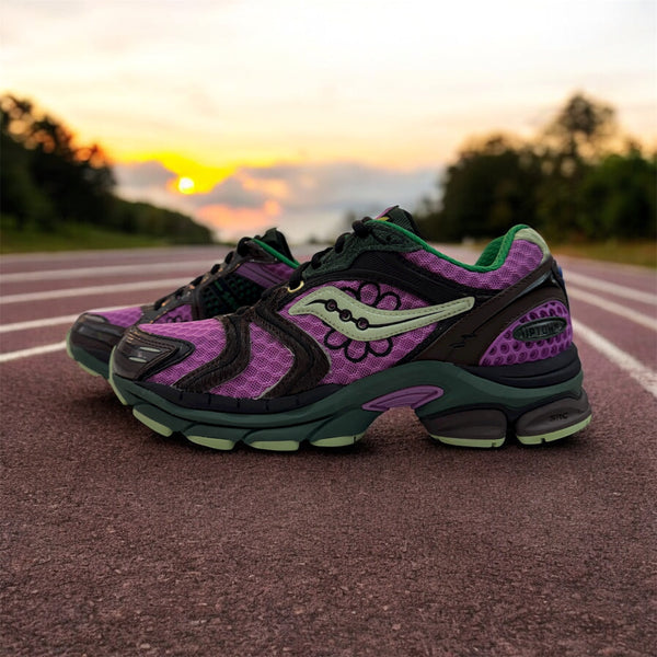 Saucony x Jae Tips Mens Progrid Triumph 4 Purple